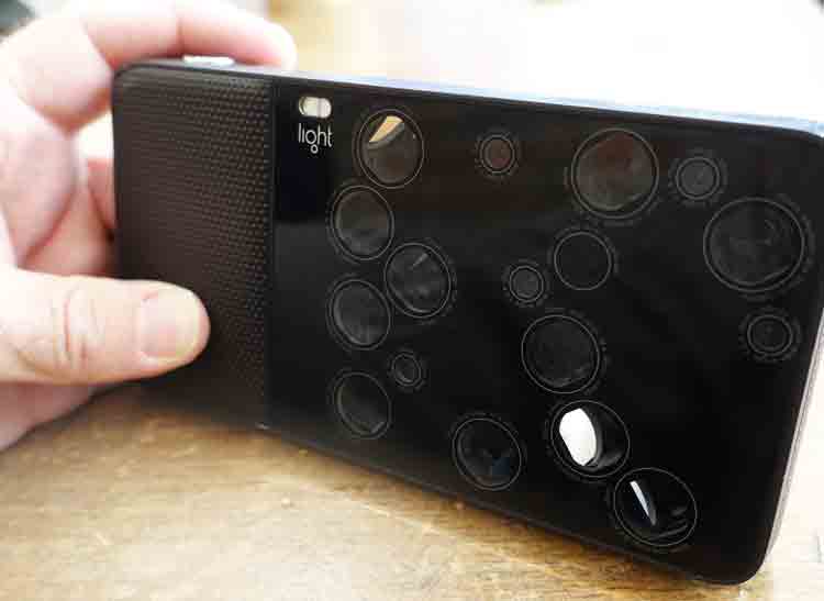 The Light L16 One Camera, 16 Lenses Consumer Reports