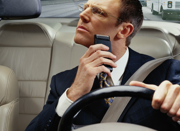 Driving Distractions Texting And Multitasking Consumer Reports News 8772