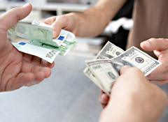 Make money exchanging currency