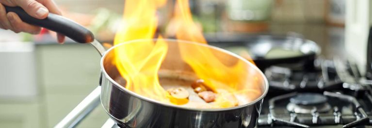 The Surprising Thanksgiving Kitchen Fire Danger - ConsumerReports