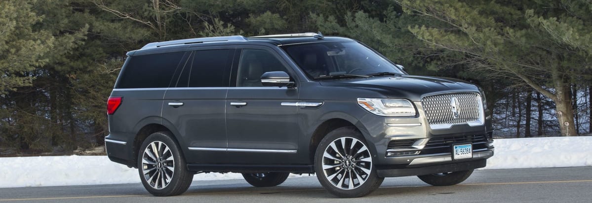 https://article.images.consumerreports.org/c_lfill,w_1199,ar_32:11/prod/content/dam/CRO%20Images%202018/Cars/January/CR-Cars-Hero-2018-Lincoln-Navigator-1-18