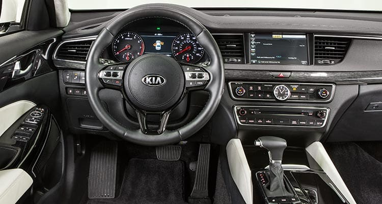 2017 Kia Cadenza Sedan Grows Stays Classy Consumer Reports