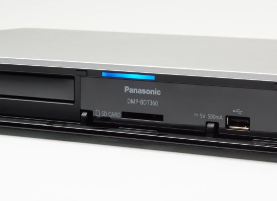 USB Connections And Memory Card Slots