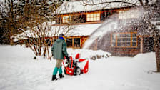 How to Use a Snow Blower