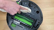 How to Clean a Robotic Vacuum