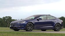 Talking Cars 325: Driving the Tesla Model S With the New Steering 'Yoke'