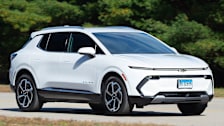 2024 Chevrolet Equinox EV front driving