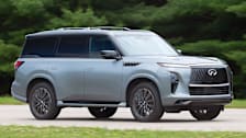 2025 Infiniti QX80 Autograph front driving