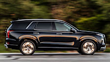 2021 Hyundai Palisade driving, side view