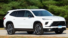 2025 Buick Enclave front, driving