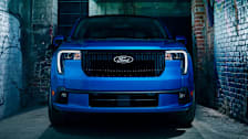 2025 Ford Maverick Lobo in a dark alley