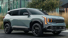 A static view of the 2027 Kia Seltos hybrid from the front