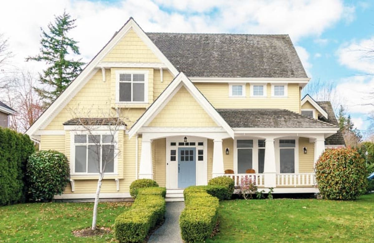 PPG Glidden exterior paint on house