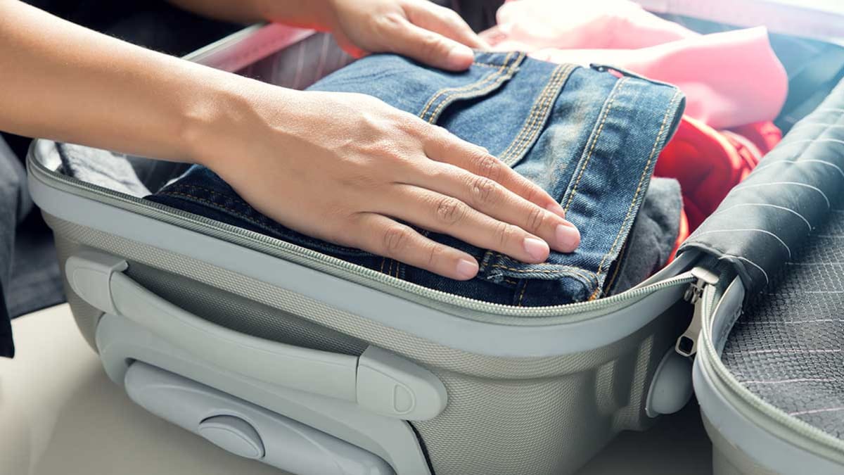 5 Steps to a Perfectly Packed Suitcase - Consumer Reports