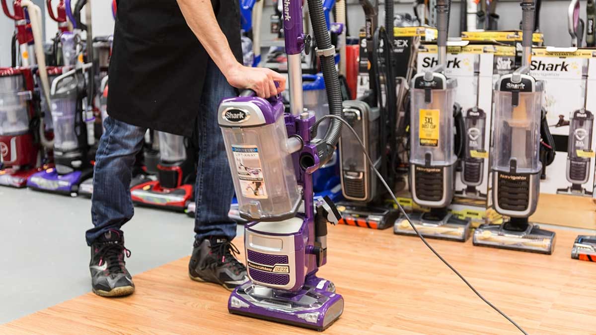 What is the Best Upright Vacuum Cleaner to Buy 
