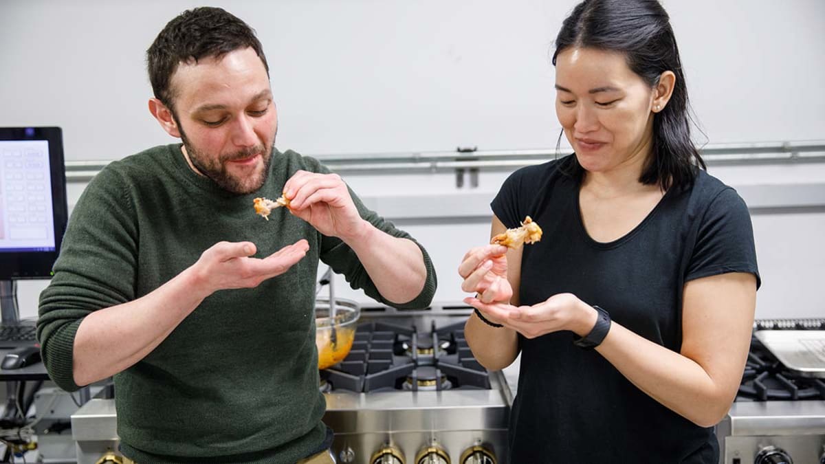 chicken wing bracket