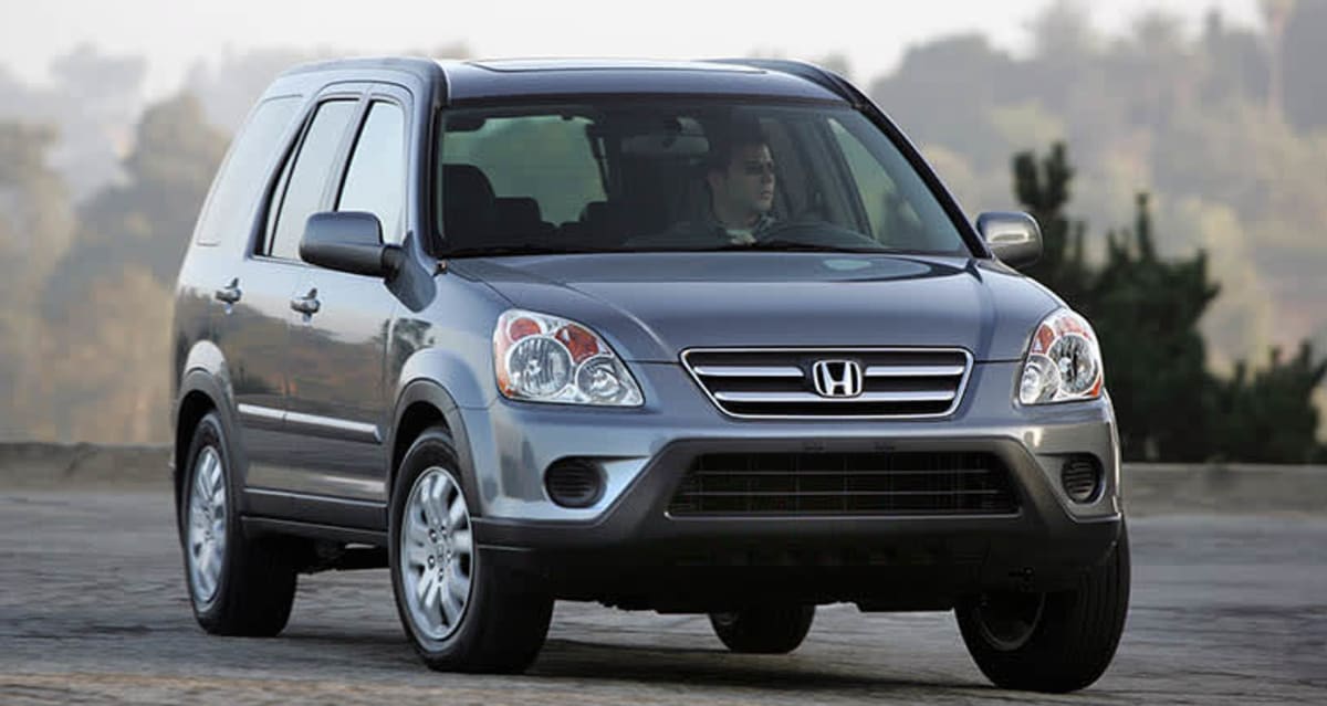 2005 Honda CR-V SE.