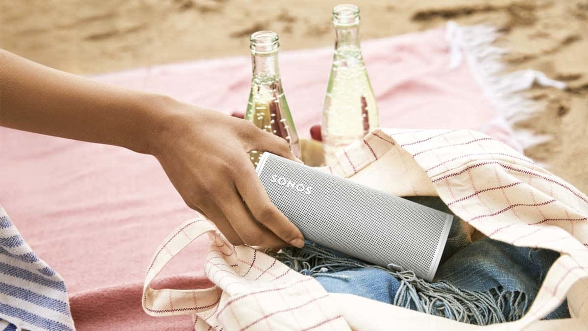 sonos roam person beach