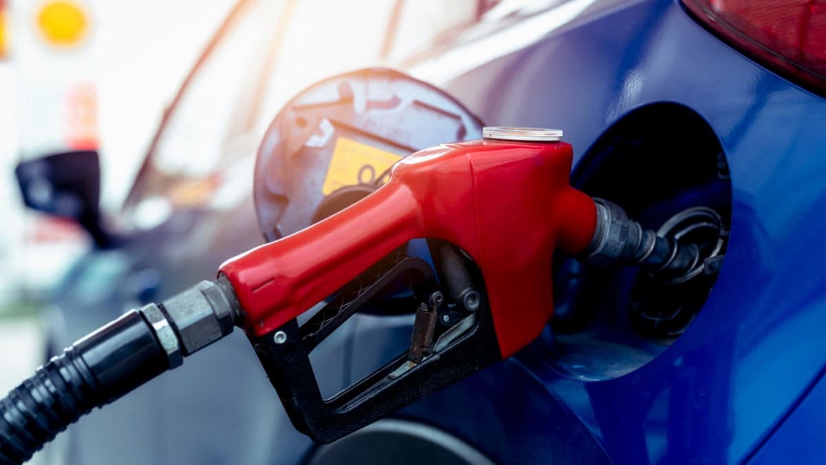 10 Tips to Get the Most out of a Tank of Gas