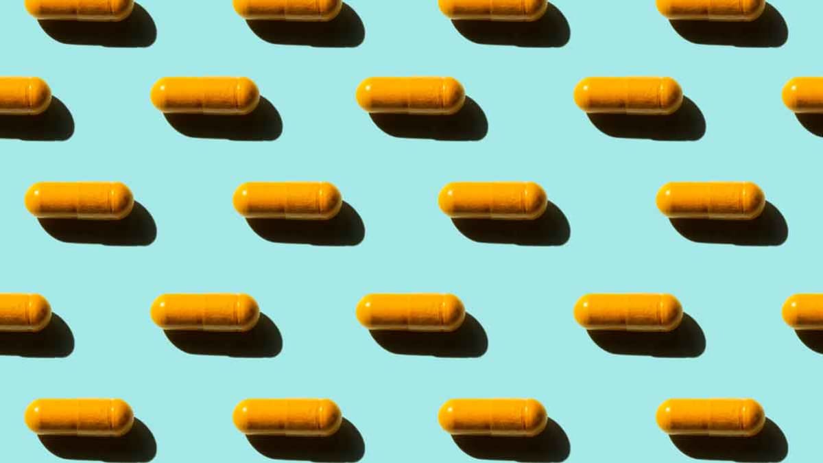 turmeric pills in grid pattern