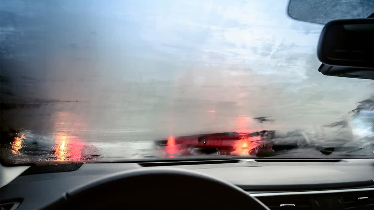 Fastest Way to Defog Car Windows? Consumer Reports