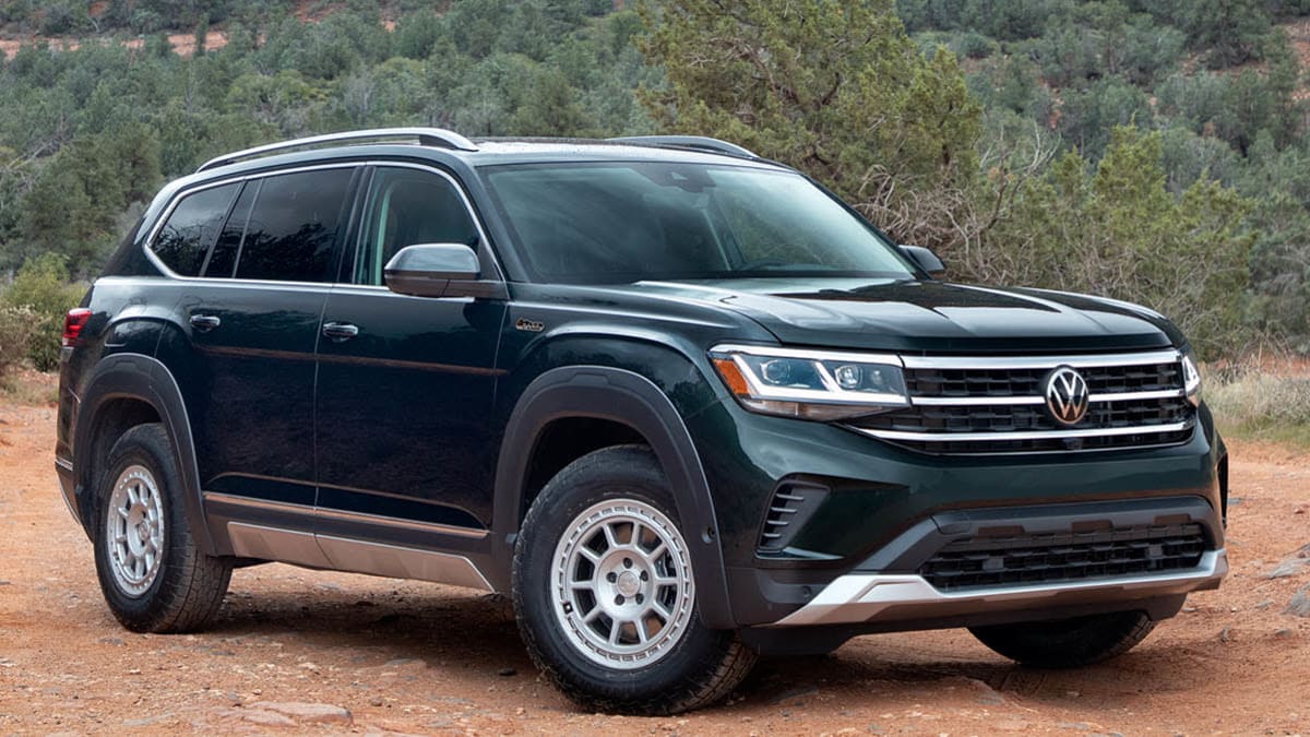 2021 Volkswagen Atlas front static