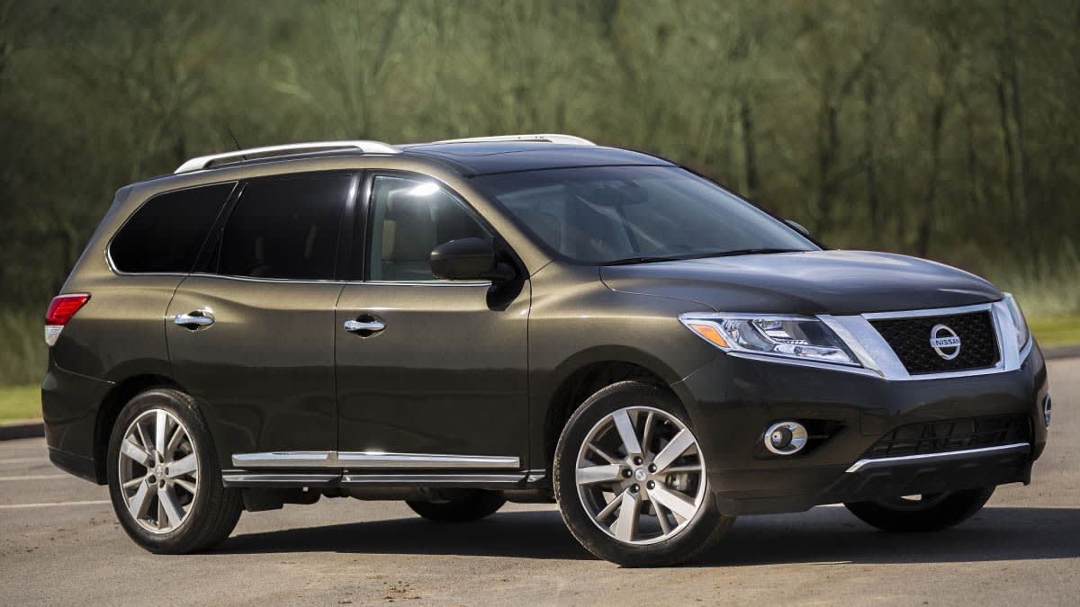 2015 Nissan Pathfinder exterior