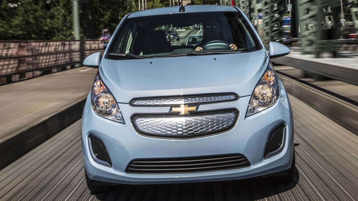 2015 Chevrolet Spark EV driving