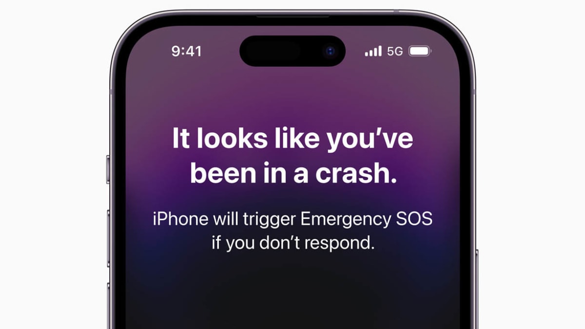 Apple iPhone with crash notification