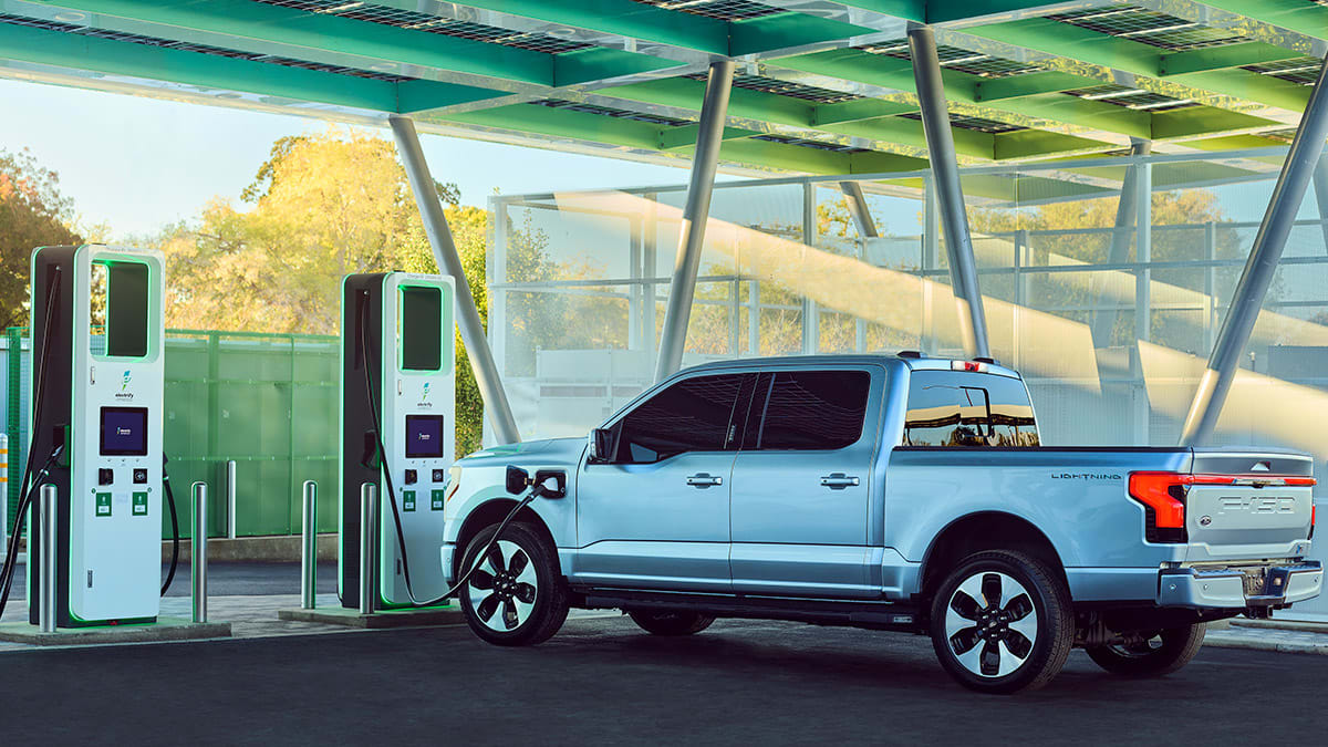 White House Pledges Major Investment in Electric Vehicle Chargers