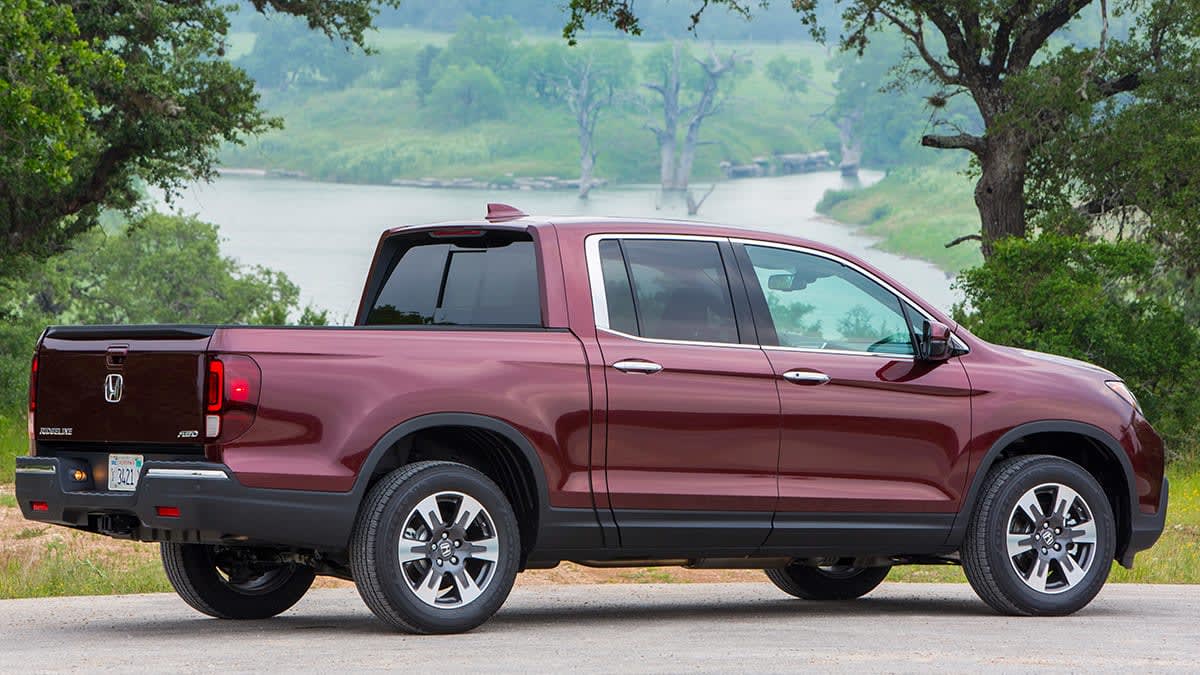 Honda Ridgeline Recalled Because Rearview Camera May Fail - Consumer ...