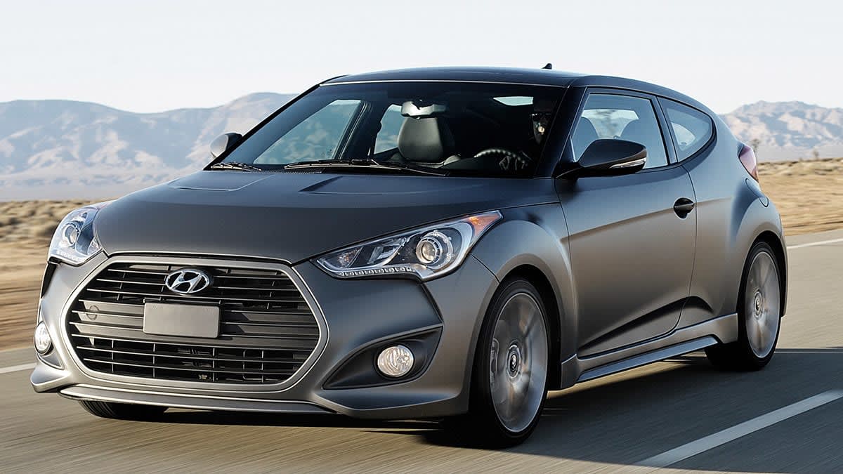 2013 Hyundai Veloster Turbo driving