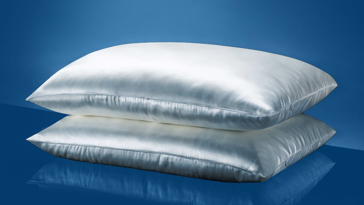 3 Reasons You Should Sleep on a Silk Pillowcase Consumer Reports