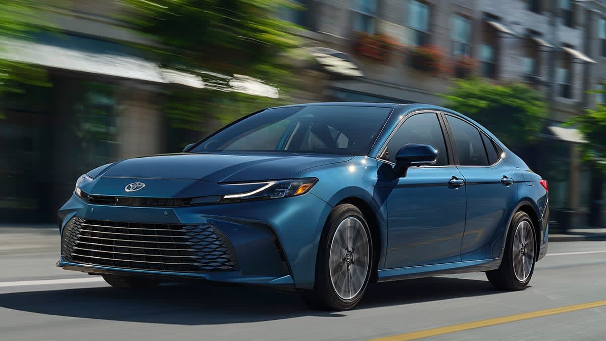 Preview 2025 Toyota Camry Hybrid Consumer Reports