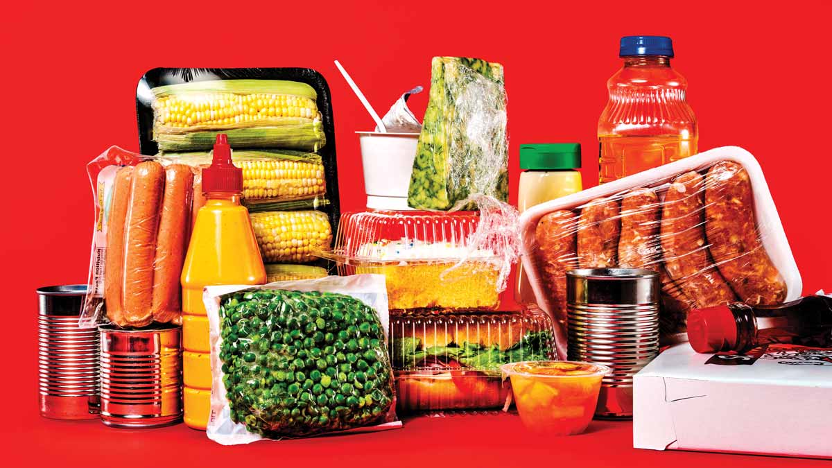 Disturbing Findings: Harmful Plastic Chemicals Detected in Commonly Consumed Foods