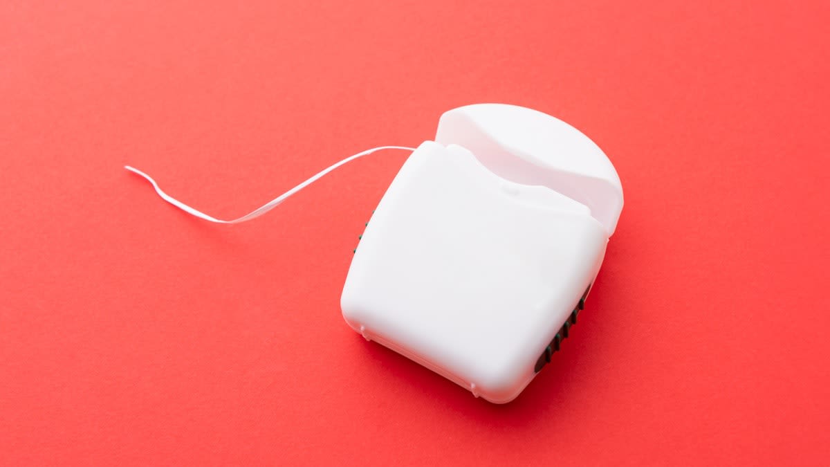 Dental Floss Without PFAS and Other Harmful Chemicals - Consumer Reports