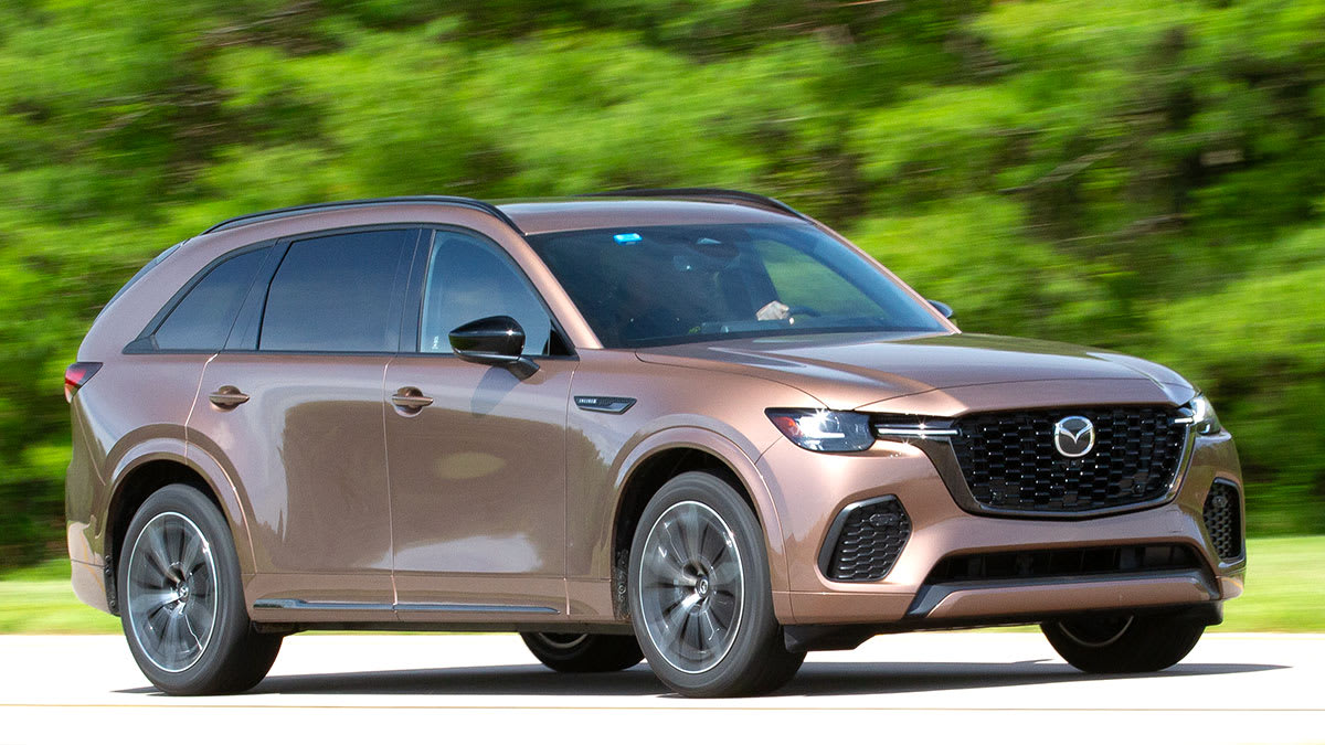 2025 Mazda CX-70 front driving