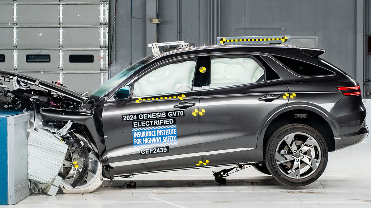 Safest New Cars of 2024, According to the IIHS Consumer Reports