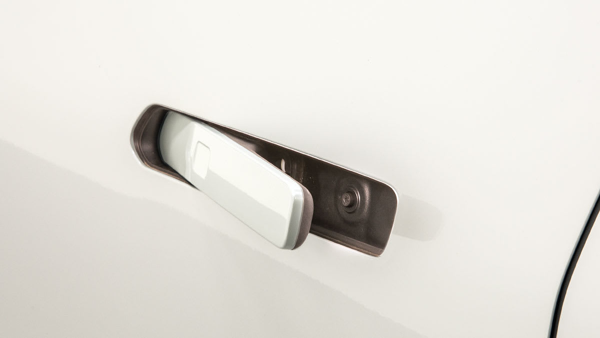 Proposed Law Takes Aim at Unsafe Electronic Car Door Handles - Consumer ...