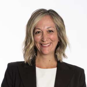 Picture of Kate MacKenzie