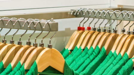 Ways to Save While Shopping at Outlet Malls