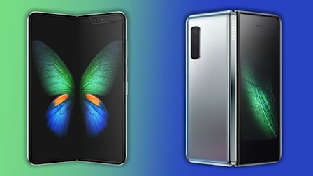 Samsung Unveils Folding and 5G Phones With New Galaxy S10 Line