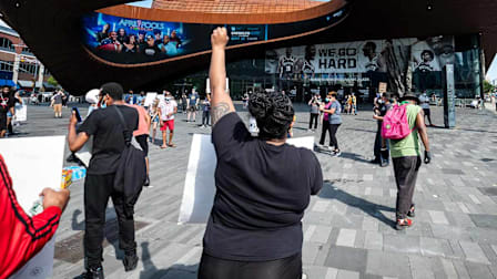 How to Stay Safe While Protesting During a Pandemic