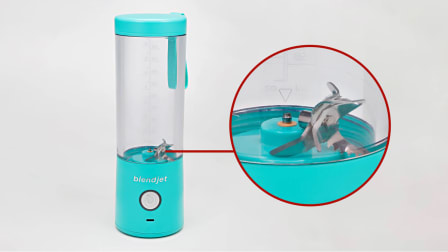 Blendjet 2 portable blender shown with detail image of broken blade