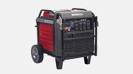Honda EU7000is with CO-MINDER Generator