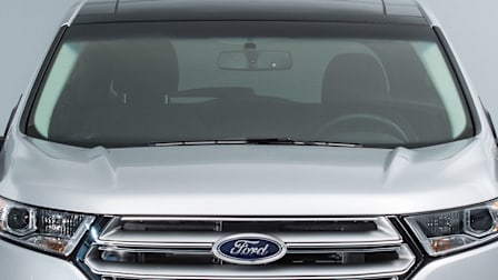 2015 Ford Edge front, tight crop