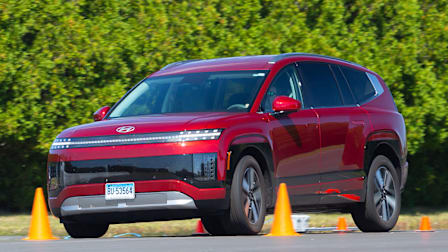 2025 Hyundai Ioniq 9 testing