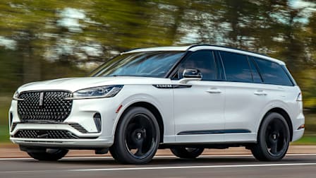 2025 Lincoln Aviator Reserve driving