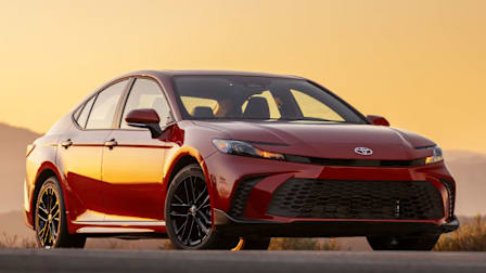 2025 Toyota Camry SE at sunset