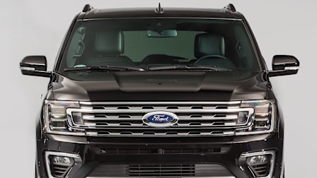 2018 Ford Expedition in studio